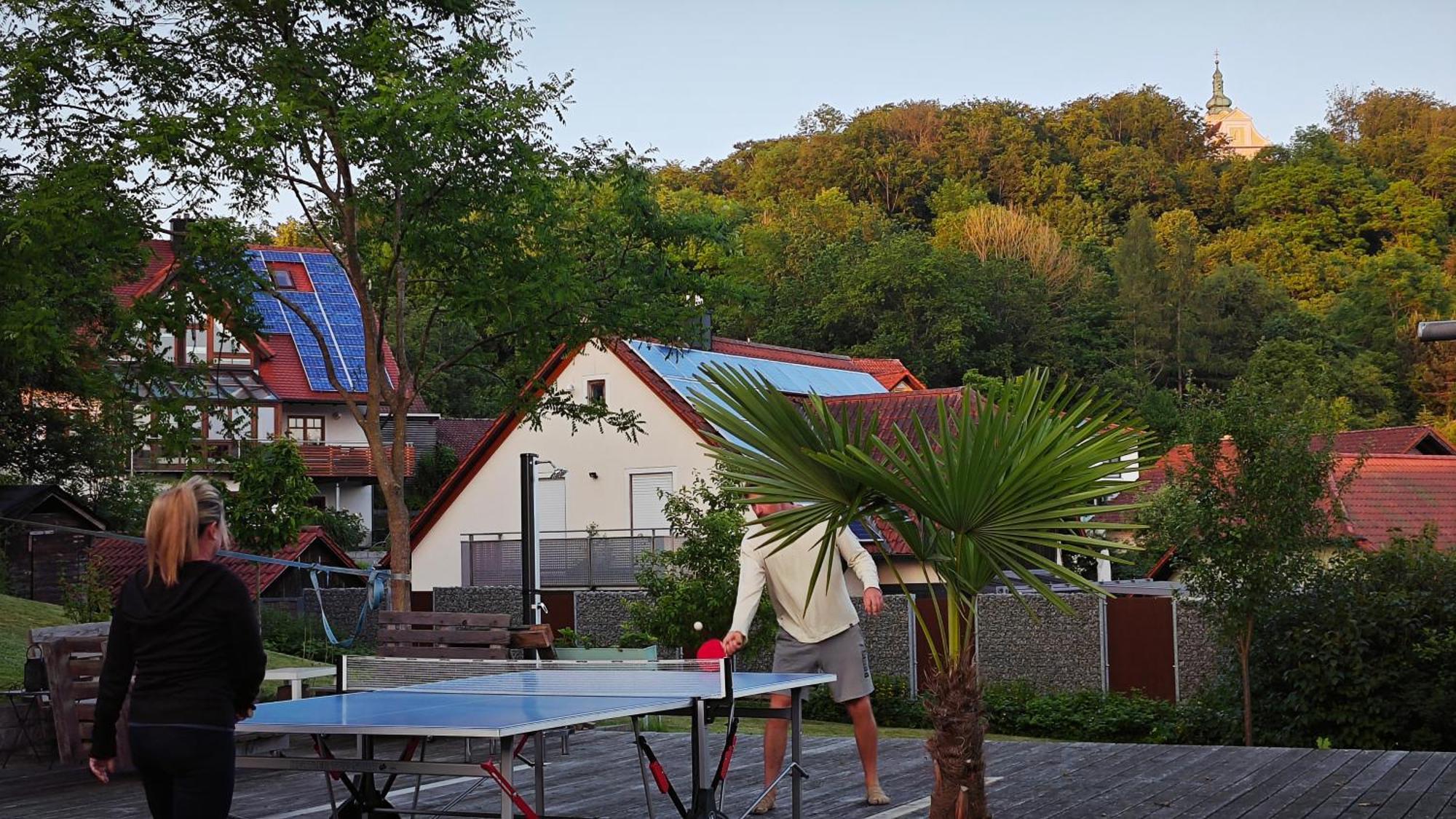 Aloha Annaberg Appartement Sulzbach-Rosenberg Buitenkant foto